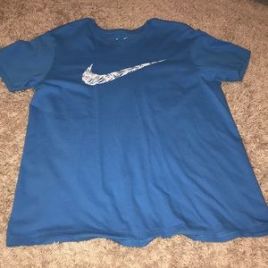 Men’s Nike T-Shirt!